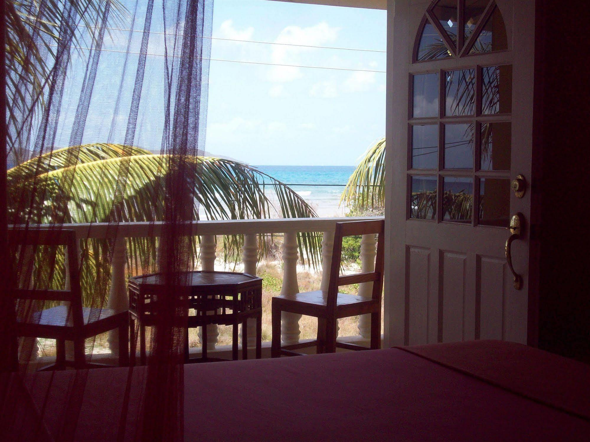 The Islander'S Inn Clifton Bagian luar foto