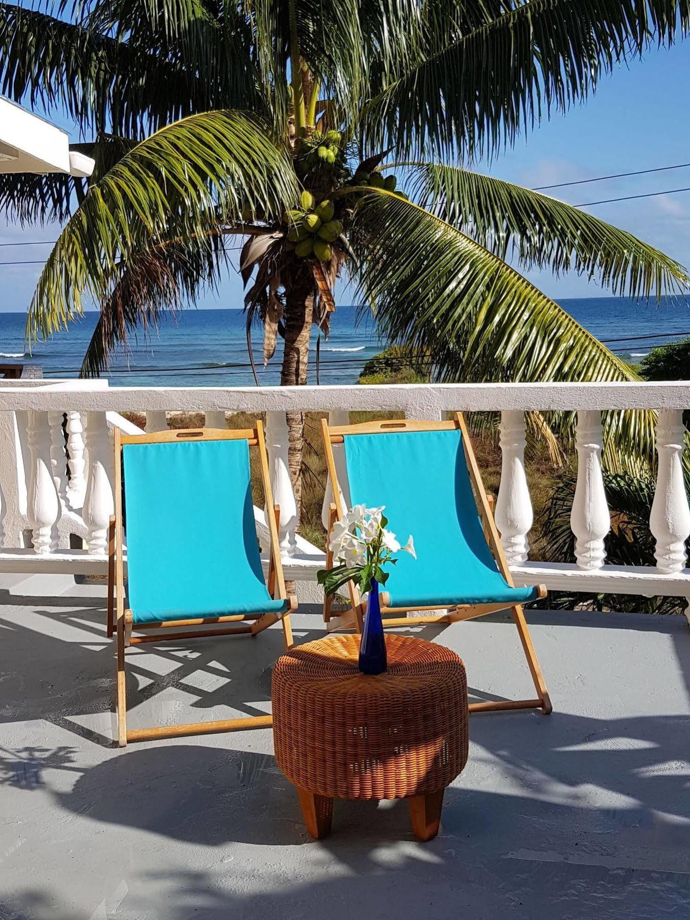 The Islander'S Inn Clifton Bagian luar foto